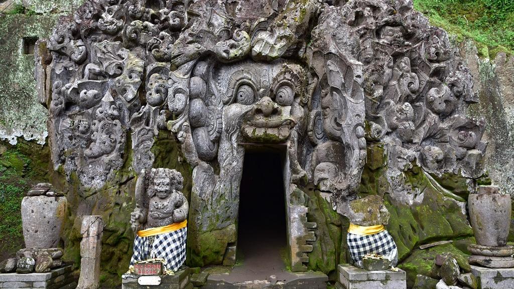 Hidden Canyon Trekking, Tegenungan Waterfall, Goa Gajah Temple - Full-Day Private Tour - Image 2